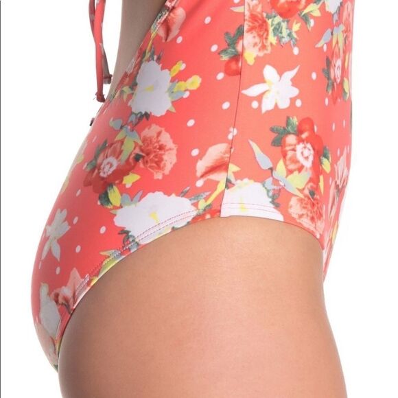 Laundry by Design Flowerpot Dotty Dot swimsuit. M - Picture 3 of 5